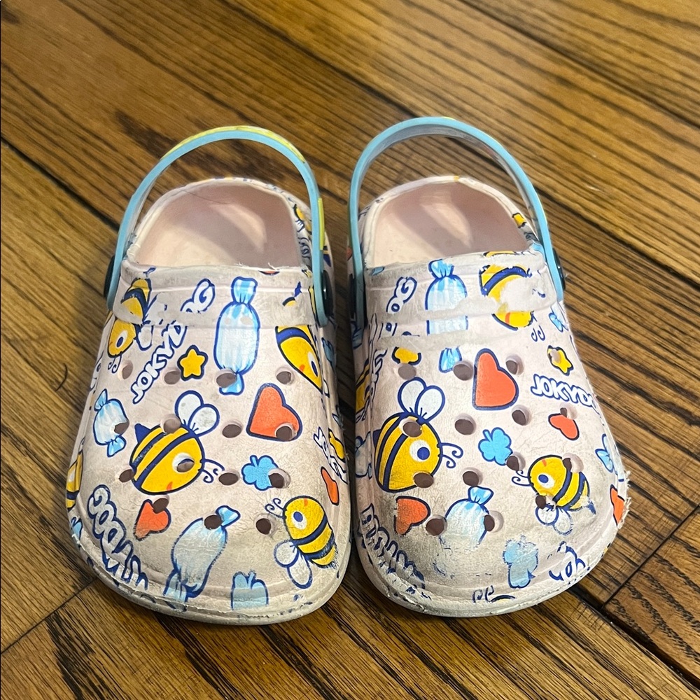 Kids Bee Print Clogs